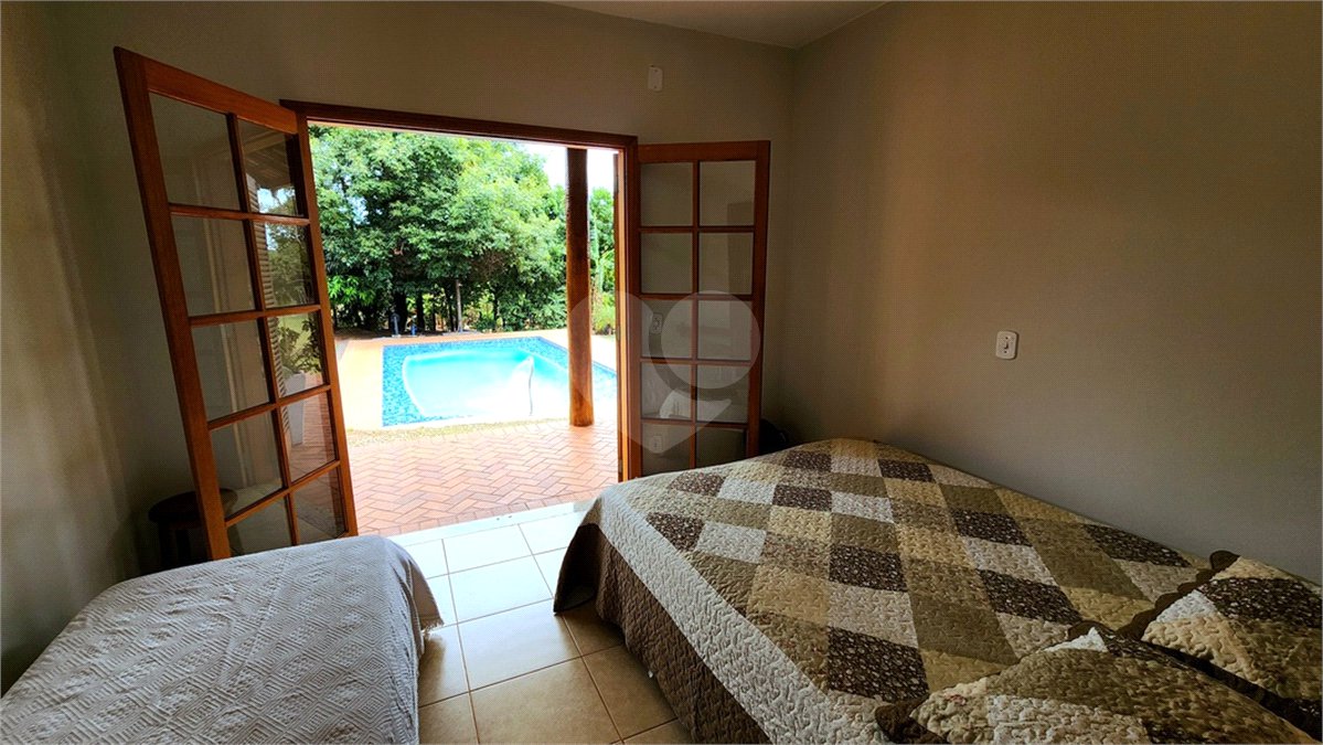 Chácara à venda com 3 quartos, sendo 1 suíte, em Chácara Flora Araraquara, Araraquara, SP