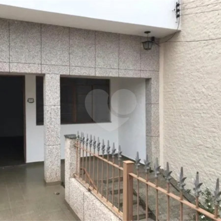 Casa à venda com 3 quartos em Jardim Maria, Itatiba, SP