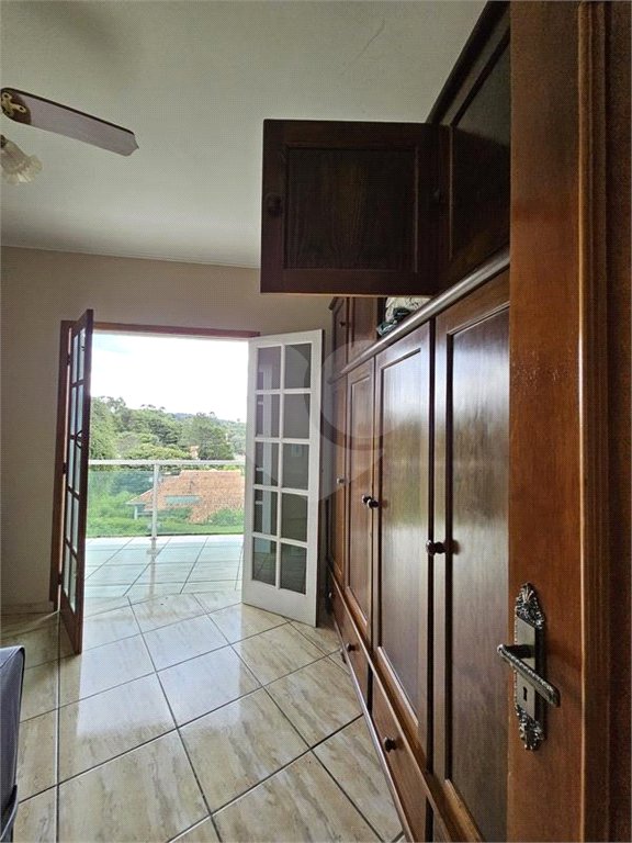 Casa à venda com 3 quartos, sendo 1 suíte, no condomínio Clube de Campo Fazenda Tabarã, Mairiporã - SP