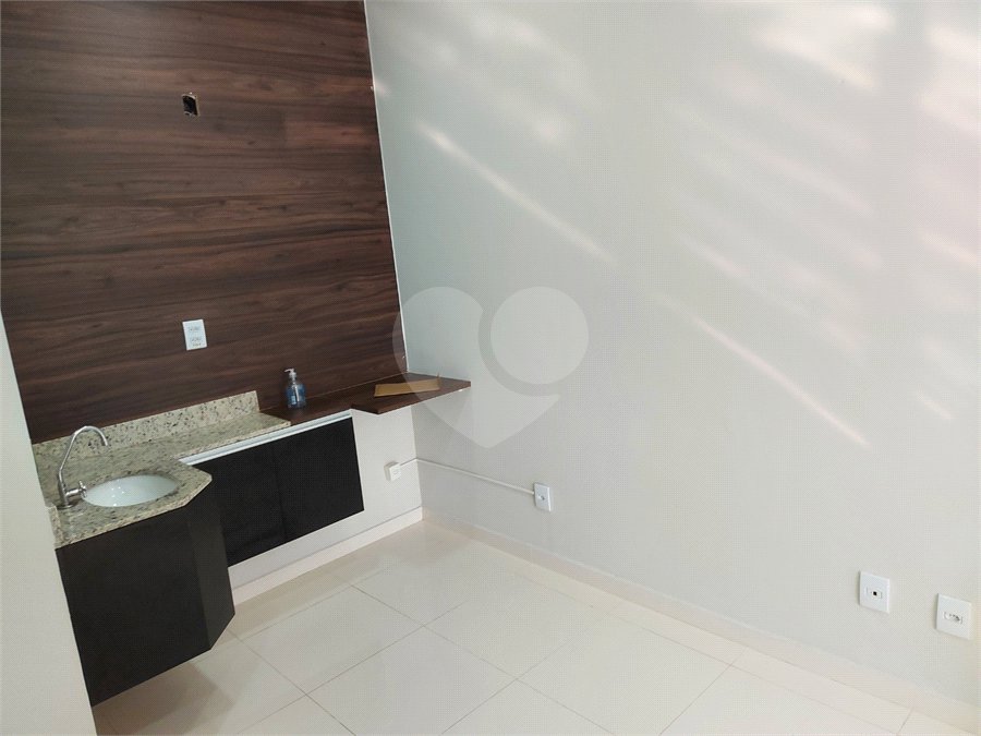 Sala à venda em Vila Mogilar, Mogi das Cruzes, SP