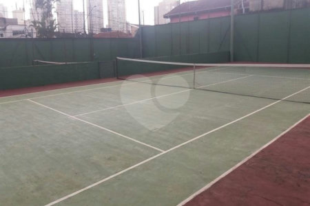 Apartamento à venda com 4 suítes em Jardim Marajoara, São Paulo, SP