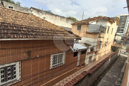 Casa à venda com 6 quartos, sendo 1 suíte, em Andaraí, Rio de Janeiro, RJ