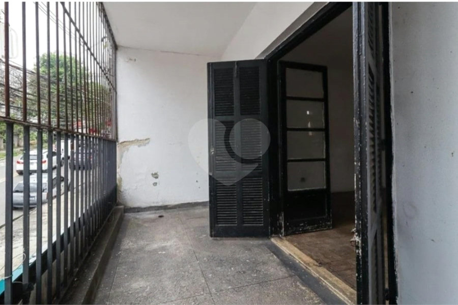 Sobrado à venda ou para alugar com 3 quartos em Vila Mariana, São Paulo, SP