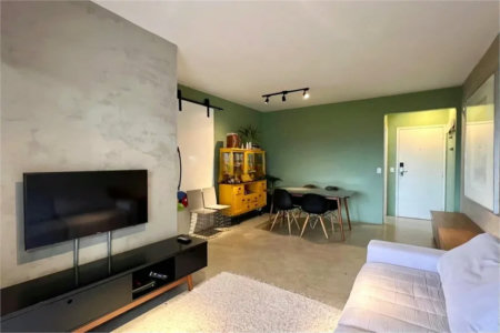 Apartamento à venda com 3 quartos, sendo 1 suíte, em Vila Madalena, São Paulo, SP
