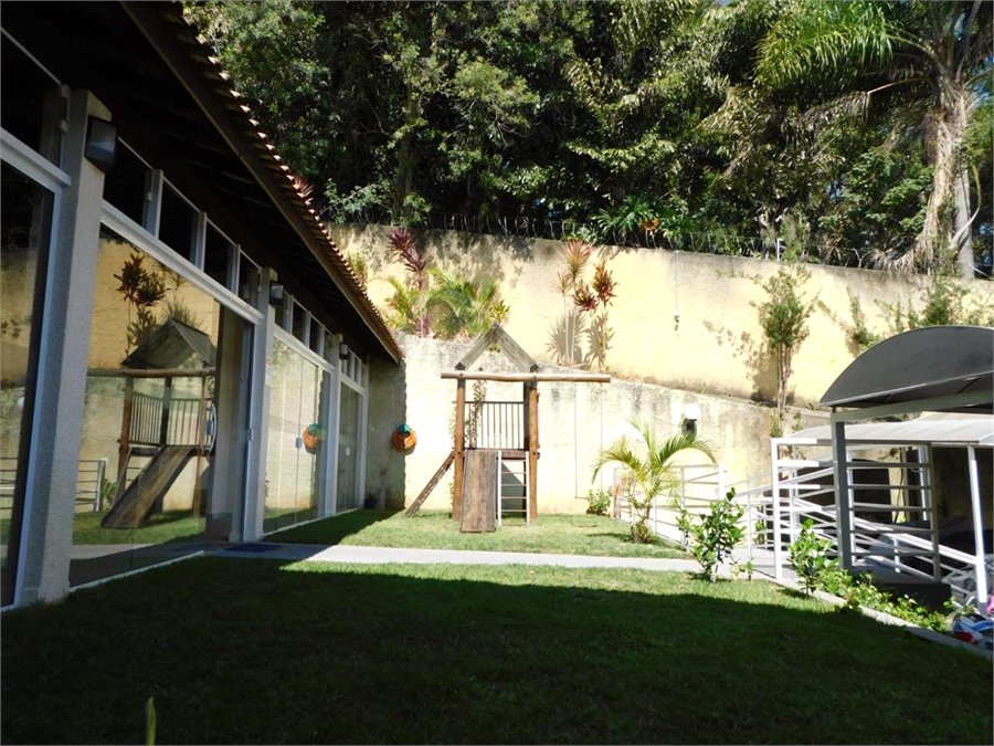 Apartamento à venda com 2 quartos em Vila Nossa Senhora Aparecida, São Roque, SP
