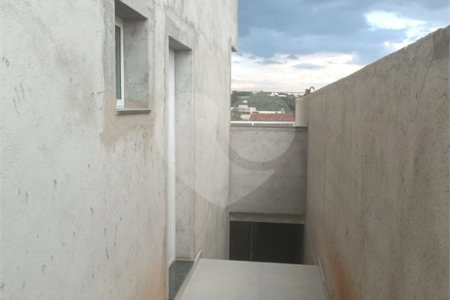 Sobrado à venda com 3 quartos, sendo 1 suíte, em Jardim do Lago, Atibaia, SP