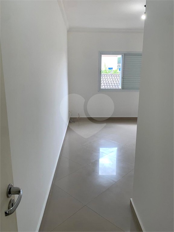 Sobrado à venda com 4 quartos, sendo 1 suíte, em Vila Campo Grande, São Paulo, SP
