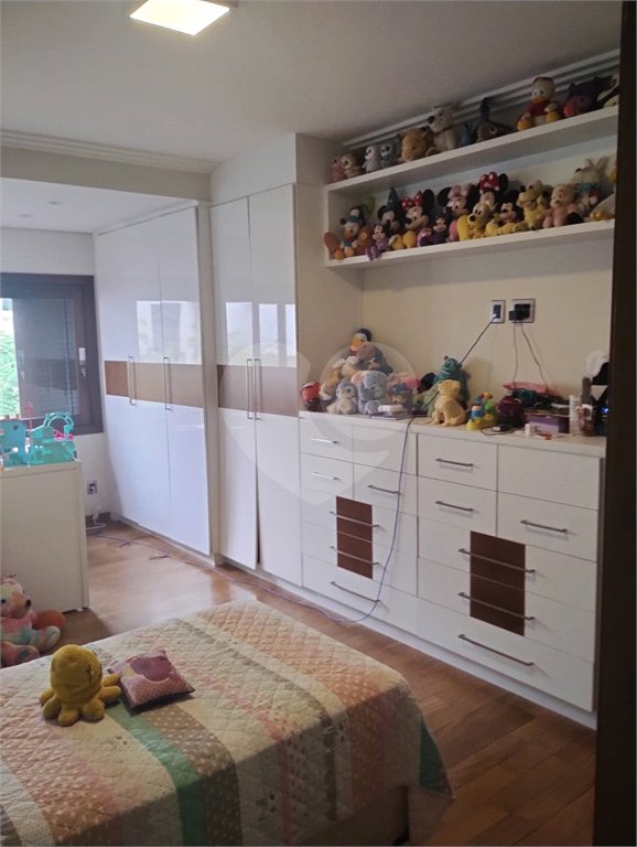 Casa à venda com 5 quartos, sendo 4 suítes, no condomínio Santa Teresa, Jundiaí - SP