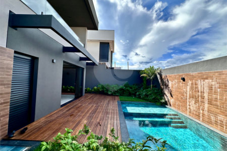 Casa à venda com 5 suítes no condomínio Florais do Parque, Cuiabá - MT