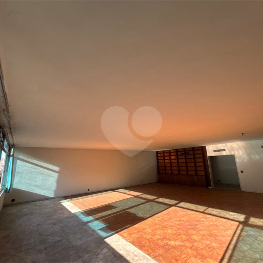 Apartamento à venda com 4 quartos, sendo 1 suíte, em Flamengo, Rio de Janeiro, RJ