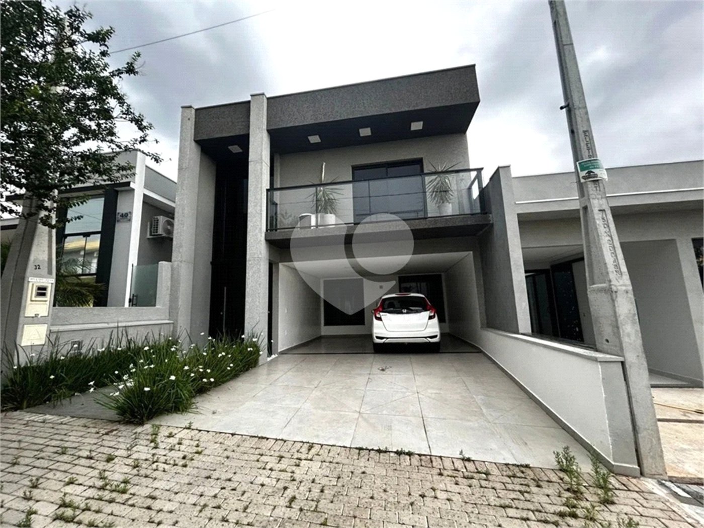Casa à venda com 2 quartos, sendo 1 suíte,  no condomínio Lago dos Ipês, Itapetininga - SP