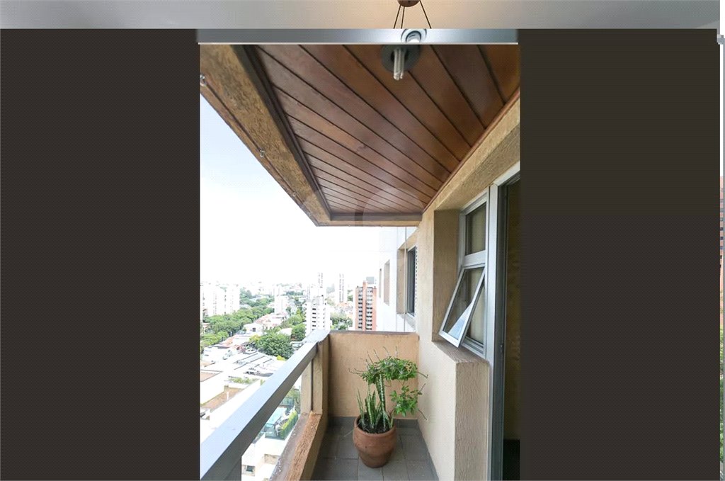 Cobertura à venda com 3 quartos, sendo 1 suíte,  em Vila Suzana, São Paulo, SP