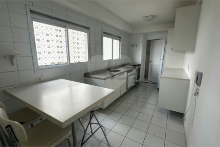 Apartamento à venda com 3 suítes em Vila Leopoldina, São Paulo, SP
