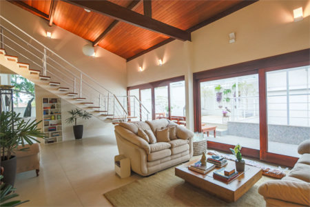 Casa à venda com 6 suítes em Jardim Cordeiro, São Paulo, SP