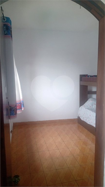 Casa à venda com 3 quartos, sendo 1 suíte,  em Jardim Jussara, Mogi das Cruzes, SP