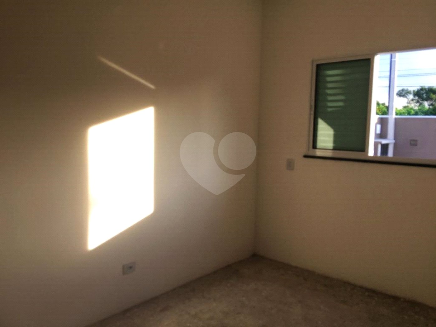 Sobrado à venda com 3 quartos, sendo 1 suíte,  em Vila Oliveira, Mogi das Cruzes, SP
