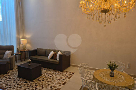 Casa à venda com 3 quartos, sendo 1 suíte, no condomínio Residencia Valencia - Ilha Turia, Ribeirão Preto - SP