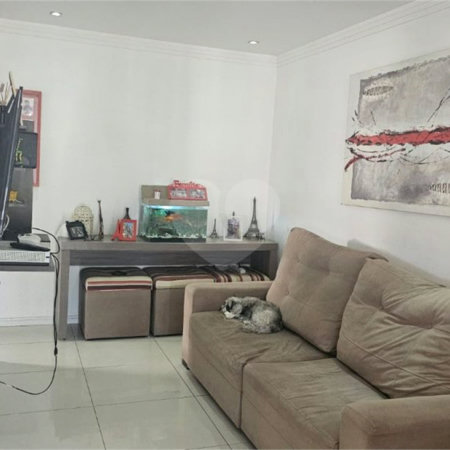 Casa à venda com 3 quartos, sendo 1 suíte, no condomínio Parque das Árvores, Sorocaba - SP
