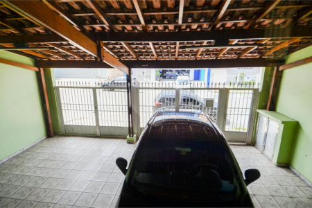 Casa à venda com 4 quartos, sendo 1 suíte, em Jardim Nova Taboão, Guarulhos, SP