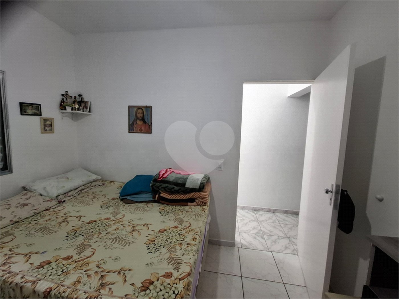 Sobrado à venda com 3 quartos, sendo 1 suíte, em Tremembé, São Paulo, SP