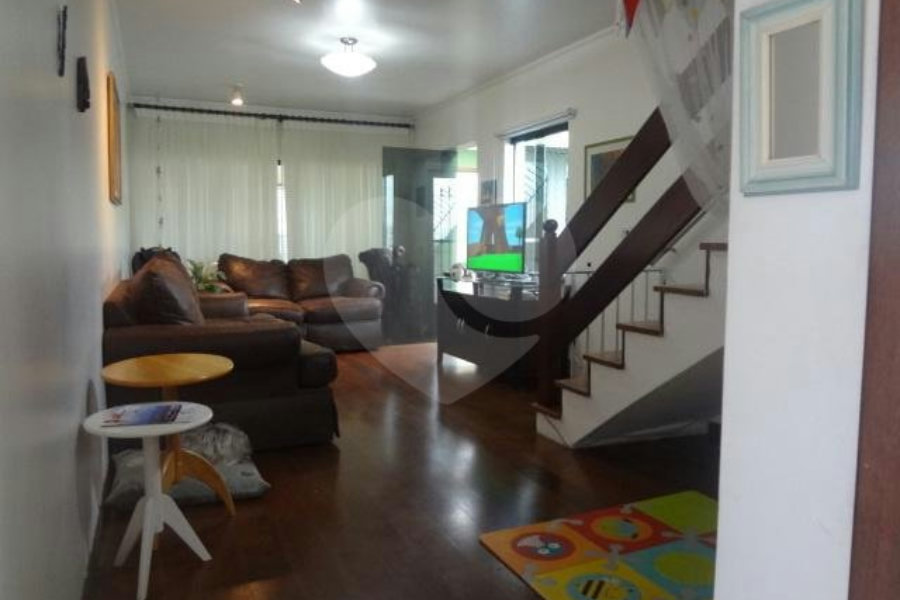 Casa à venda com 3 quartos, sendo 1 suíte, em Limão, São Paulo, SP