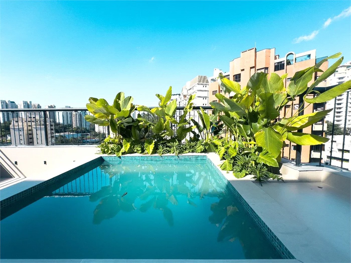 Cobertura à venda com 3 quartos, sendo 1 suíte,  em Vila Andrade, São Paulo, SP