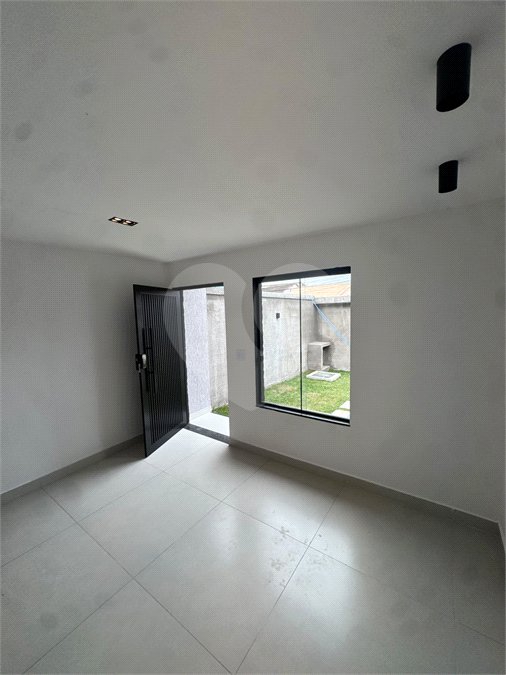 Casa à venda com 2 quartos, sendo 1 suíte, em Pedra de Guaratiba, Rio de Janeiro, RJ