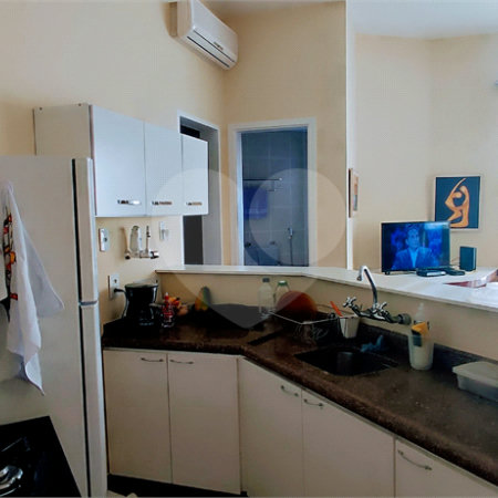 Flat à venda com 1 quarto em Jardim Ampliação, São Paulo, SP