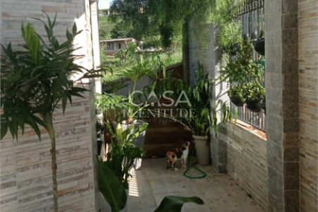 Chácara à venda com 5 quartos, sendo 1 suíte, em Olhos D´água, Mairinque, SP