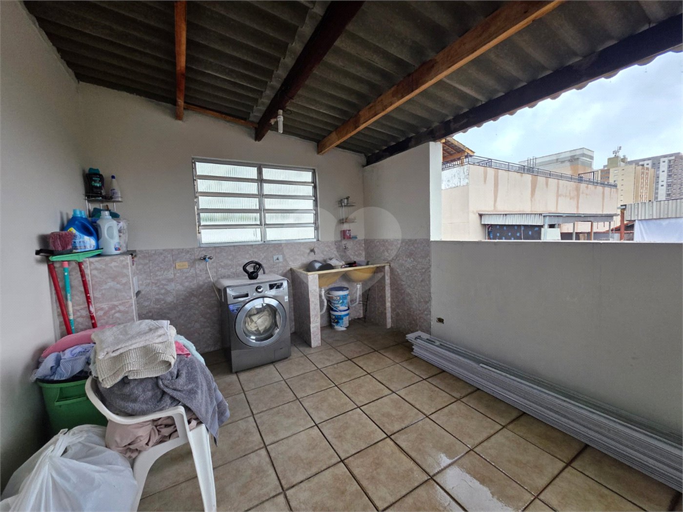 Sobrado à venda com 6 quartos, sendo 3 suítes, em Santa Teresinha, São Paulo, SP