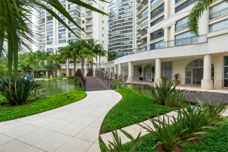 Apartamento à venda com 3 suítes em Brooklin, São Paulo, SP