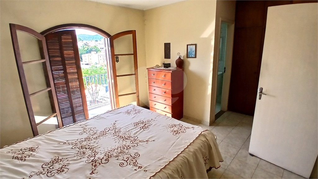 Sobrado à venda com 3 quartos, sendo 1 suíte, em Vila Nova Mazzei, São Paulo, SP