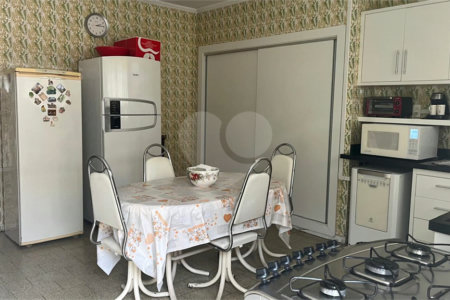 Casa à venda com 3 quartos, sendo 2 suítes, em Lapa, São Paulo, SP