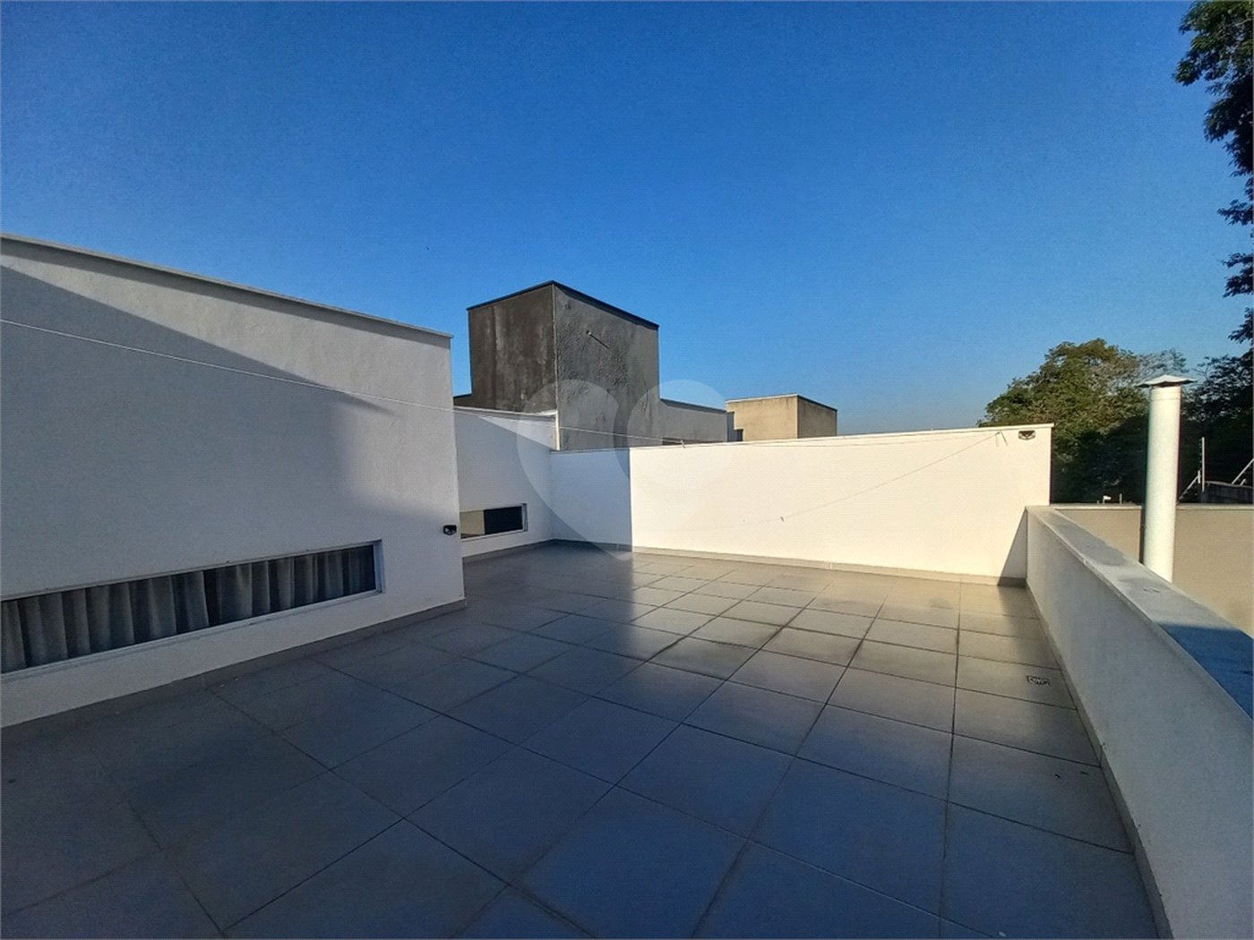 Casa à venda com 2 quartos, sendo 1 suíte, no condomínio Horto Florestal Villagio, Sorocaba - SP