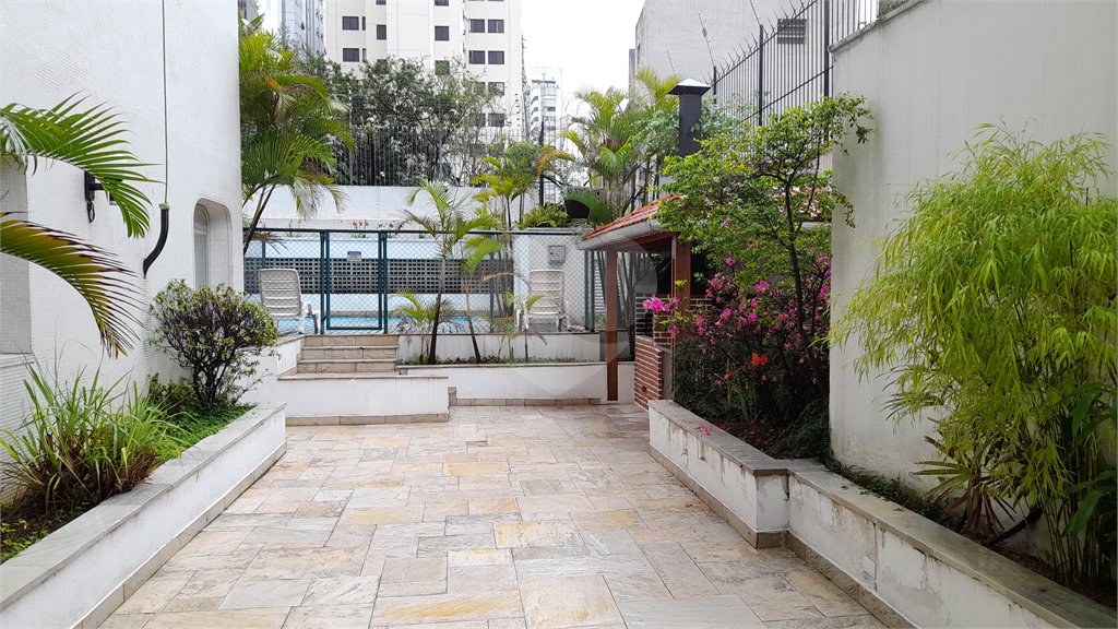 Apartamento à venda com 3 suítes em Perdizes, São Paulo, SP