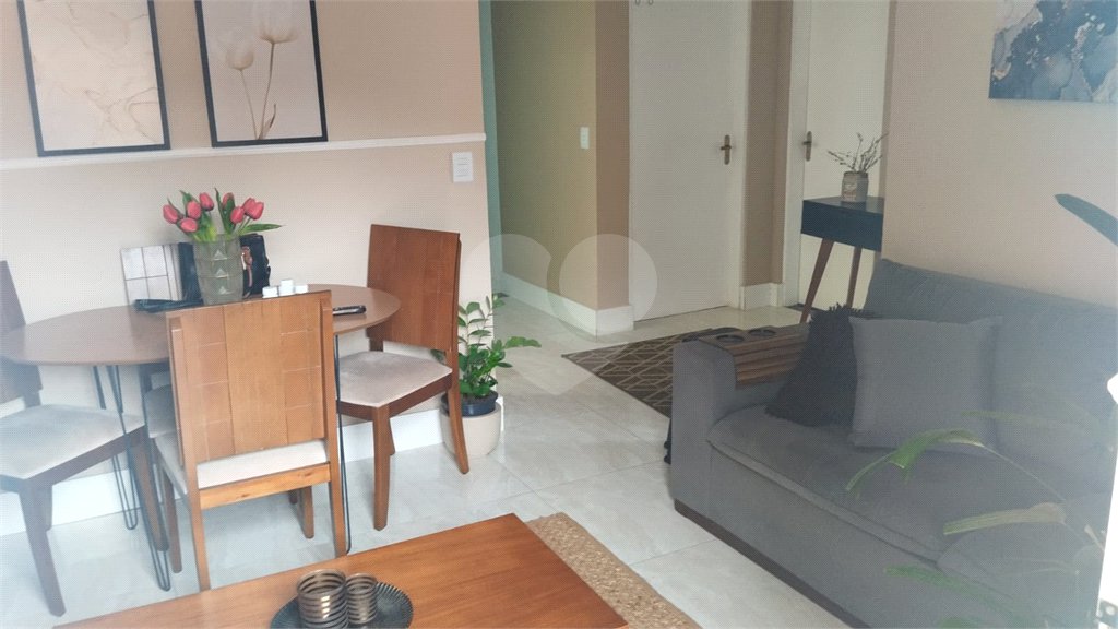 Apartamento à venda com 2 quartos, sendo 1 suíte,  em Vila Nova Socorro, Mogi das Cruzes, SP