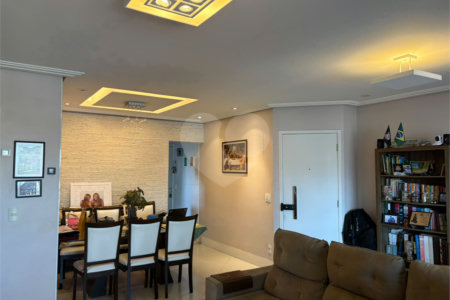 Apartamento à venda com 3 quartos, sendo 1 suíte, em Vila Guarani (z Sul), São Paulo, SP