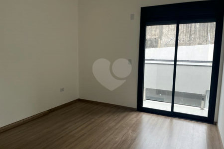 Sobrado à venda com 2 quartos, sendo 1 suíte, em Arujamérica, Arujá, SP