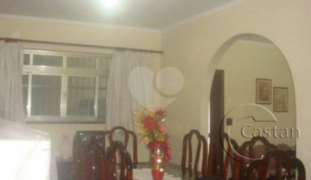 Sobrado à venda com 3 quartos, sendo 1 suíte,  em Vila Prudente, São Paulo, SP