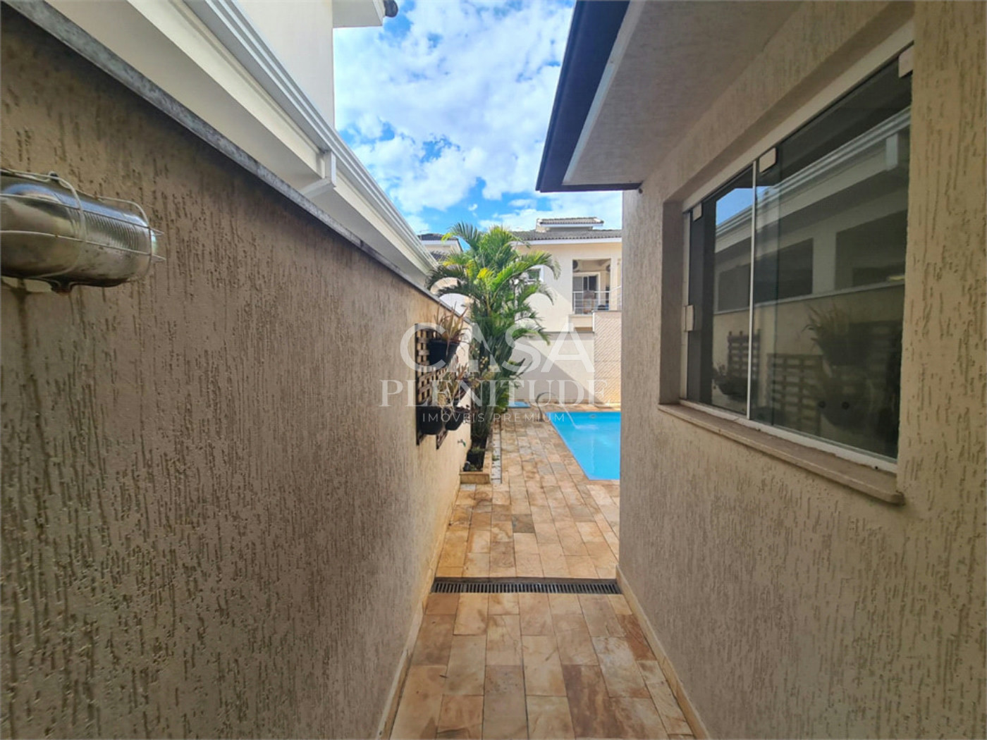 Casa em condomínio à venda com 3 suítes, em Iporanga, Sorocaba, SP