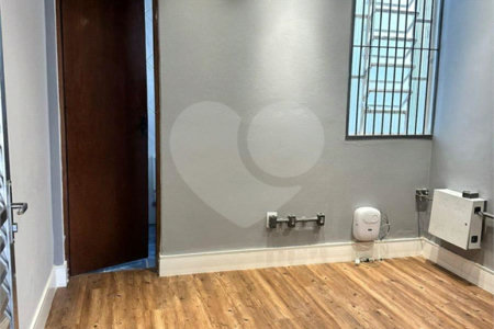 Casa à venda com 4 quartos, sendo 1 suíte, em Vila Oliveira, Mogi das Cruzes, SP