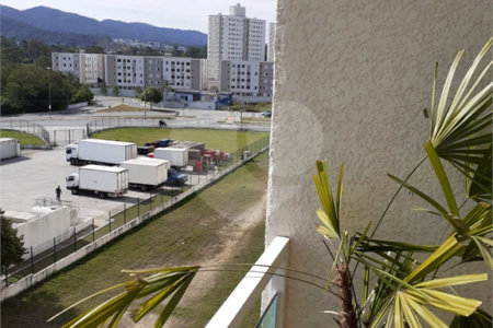 Apartamento à venda com 3 quartos, sendo 1 suíte,  em Vila Mogilar, Mogi das Cruzes, SP