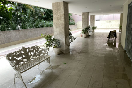Apartamento à venda com 4 quartos, sendo 1 suíte,  em Tijuca, Rio de Janeiro, RJ