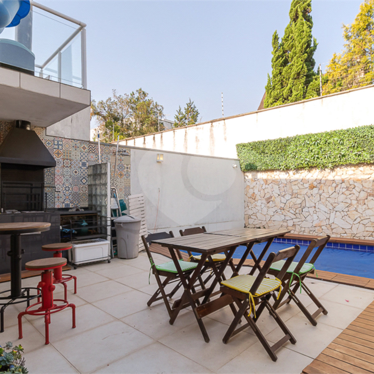 Casa à venda com 3 quartos, sendo 1 suíte, em Alto da Boa Vista, São Paulo, SP