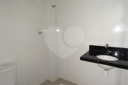 Apartamento à venda com 2 quartos em Vila Guilhermina, São Paulo, SP