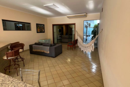 Casa à venda com 3 quartos, sendo 1 suíte,  em Santos Dumont, Três Lagoas, MS