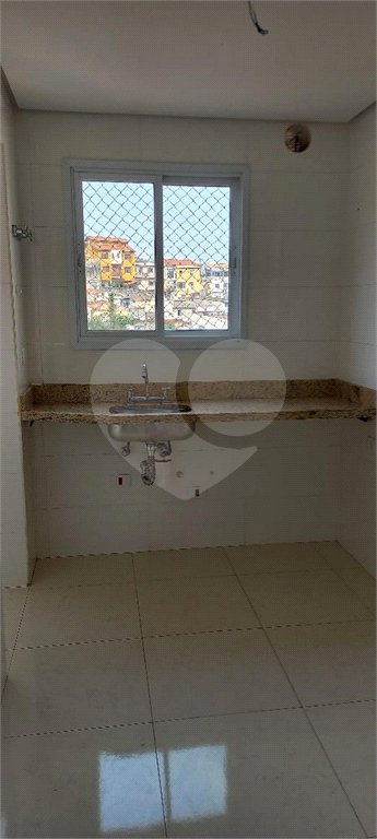 Apartamento com sacada - metrô Tucuruvi - NOVO