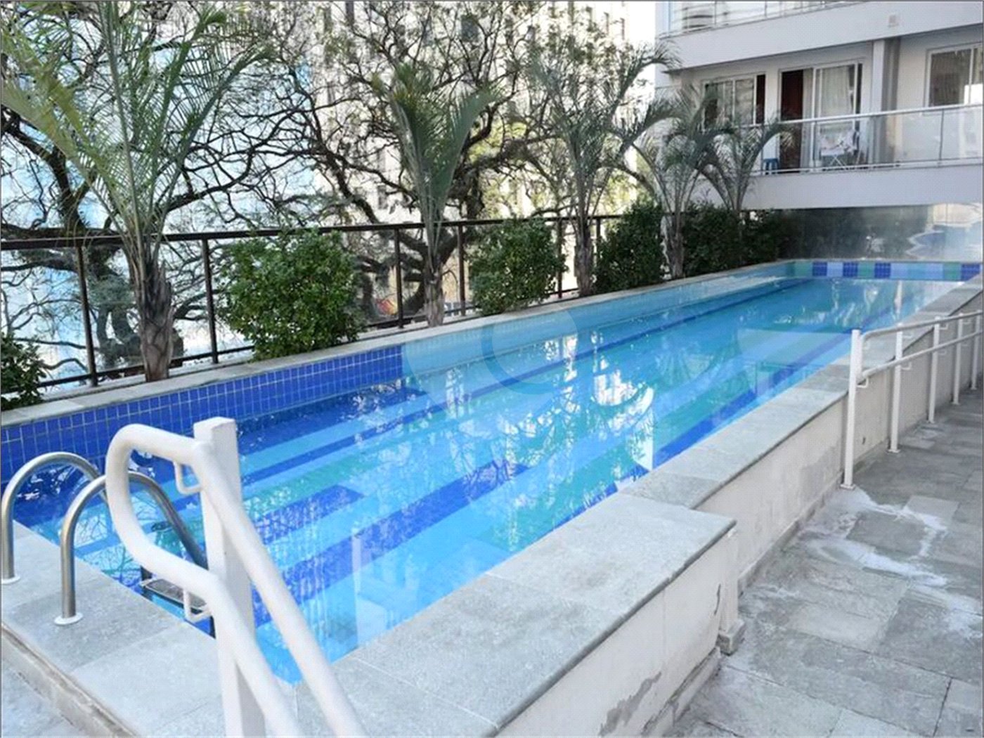 Studio Mobiliado a 100m do Metrô Luz | Pet Friendly | Pronto para Morar