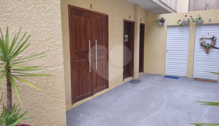 Apartamento à venda com 2 quartos em Reneville, Mairinque, SP