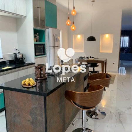 CASA EM CONDOMINIO FECHADO, A VENDA, 3 DORMITORIOS 1 SENDO SUITE, 2 VAGAS DE GARAGEM, SJC/SP